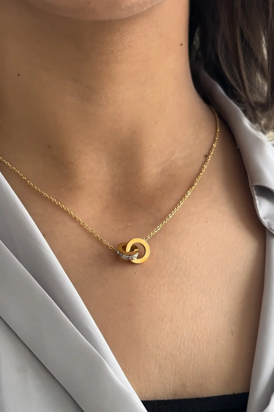 18-Karat Gold Vergoldetes Luxusset Ohrringe, Kette, Armband
