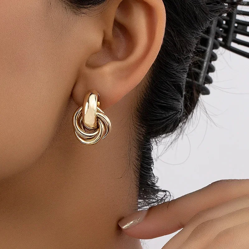 18 Karat vergoldete Knotenohrringe