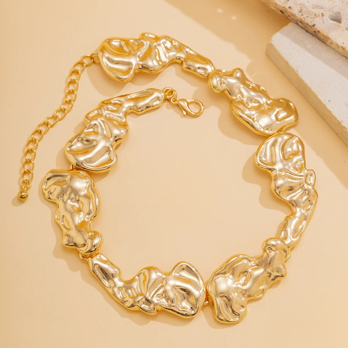 Schwere Kette mit 18 Karat Goldauflage