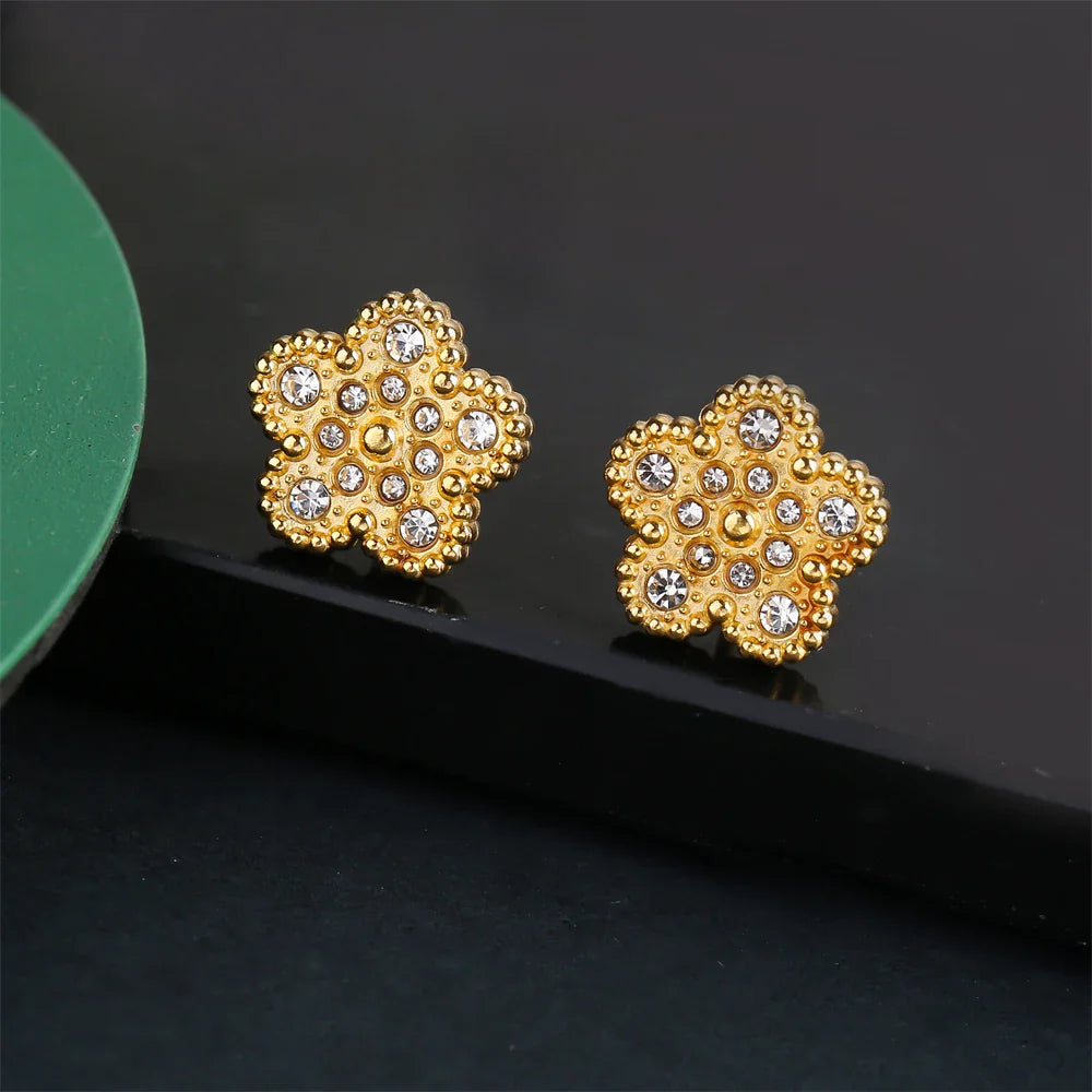18 Karat Gold Vergoldetes Schmuckset mit Blumenmotiv