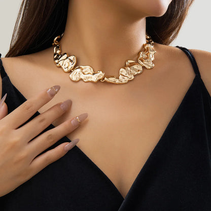 Schwere Kette mit 18 Karat Goldauflage