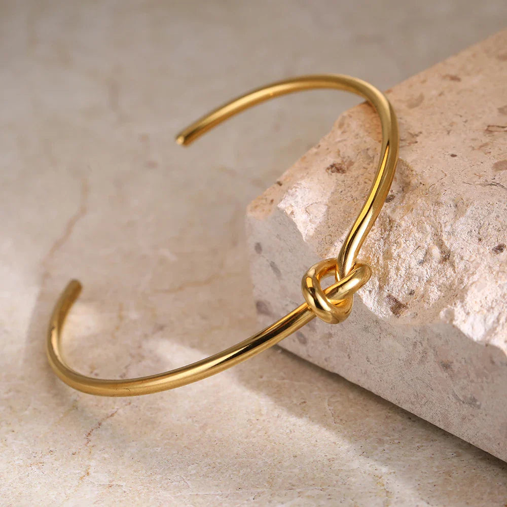 18-Karat Gold Vergoldetes Knotenarmband